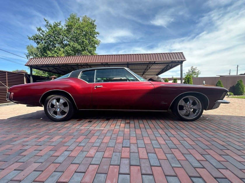 Buick riviera gs 1973