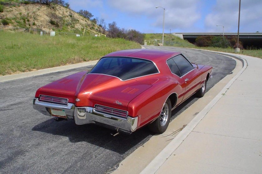 Buick Riviera 1971