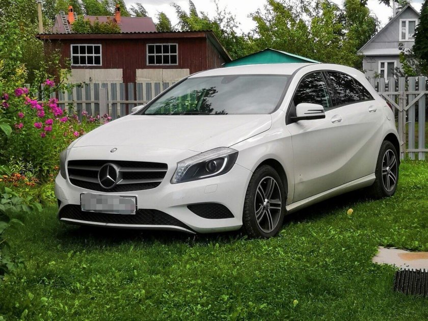 Мерседес а 180 хэтчбек