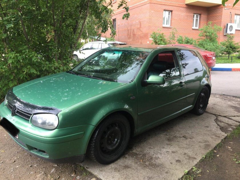 Гольф 4 зеленый