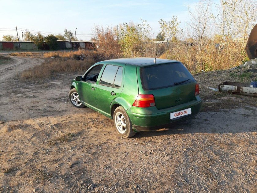 Гольф 4 зеленый