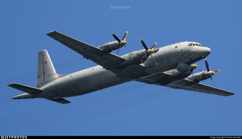 Самолет радиоэлектронной разведки ил-20