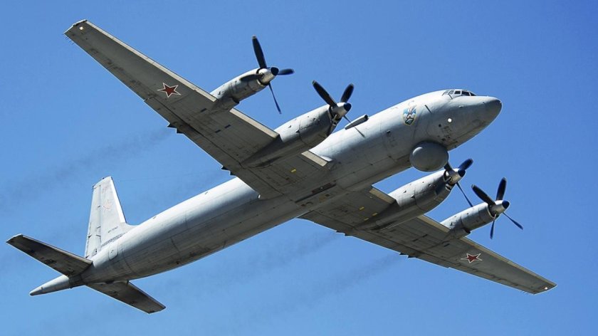 Противолодочный самолет ил-38н