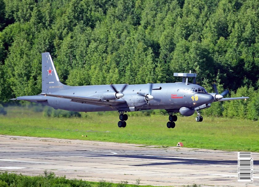 Противолодочный самолет ил-38н