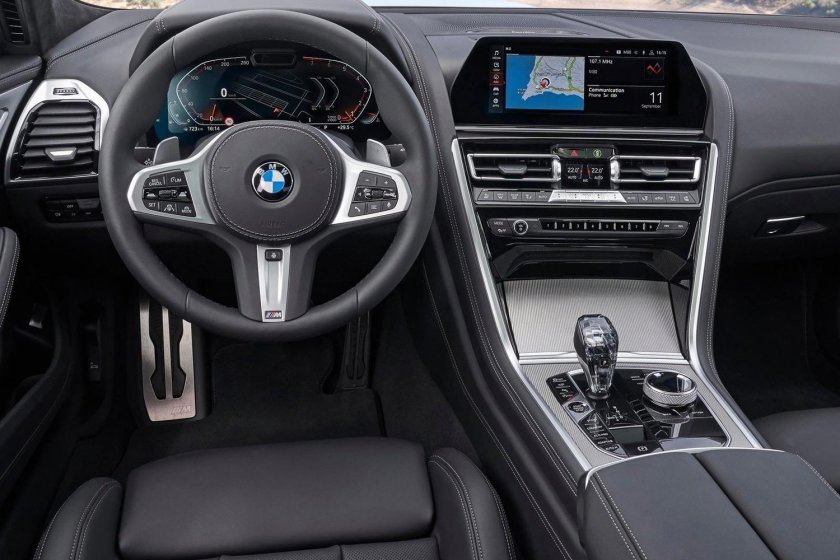 BMW 840 Gran Coupe салон