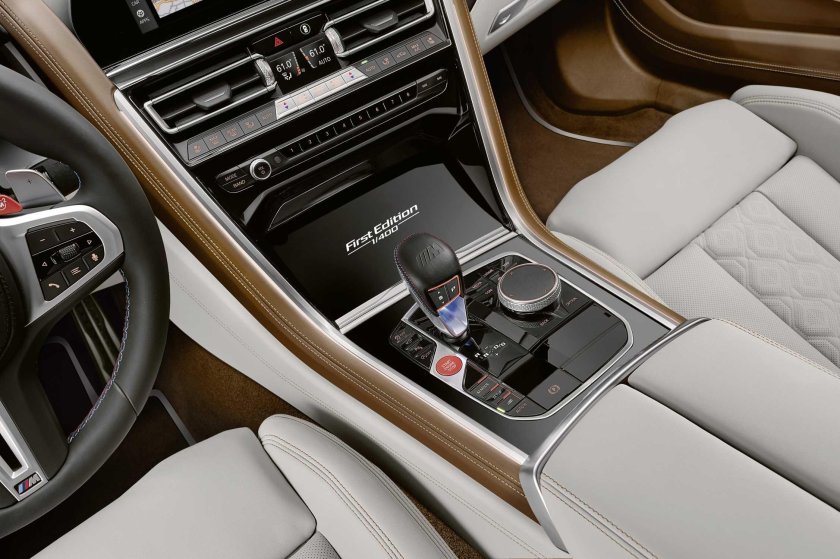 BMW m8 салон 2020