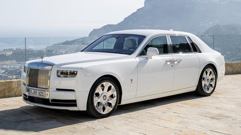 Rolls Royce Phantom 2023
