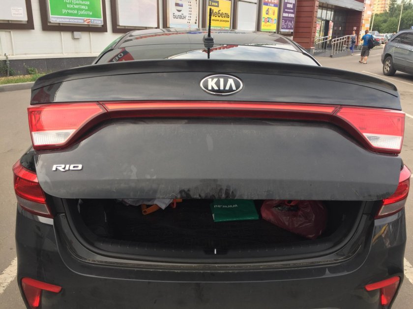 Kia Rio 2018 багажник