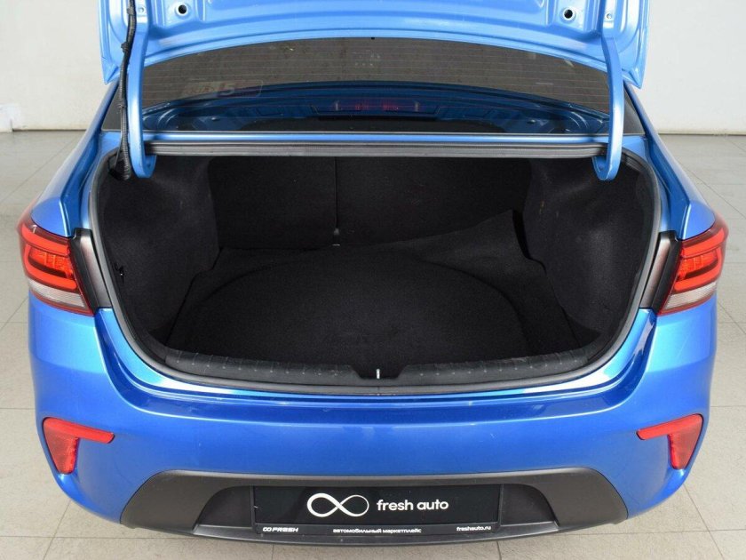 Mazda 3 хэтчбек багажник