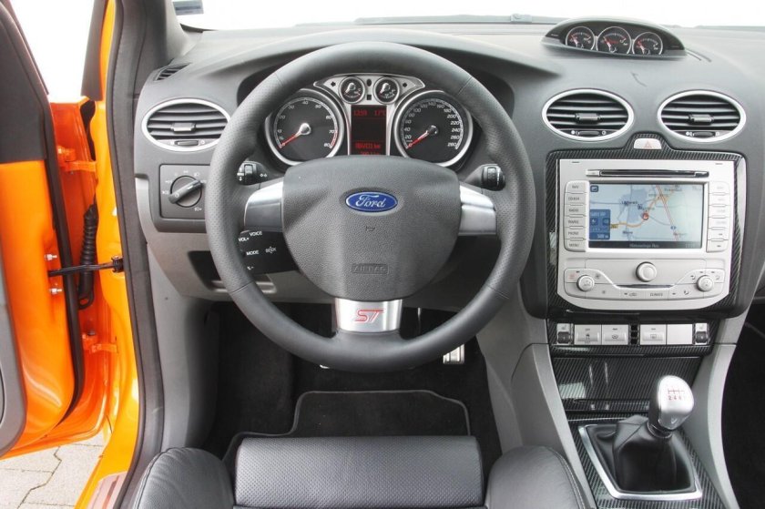 Ford Focus St 2008 салон