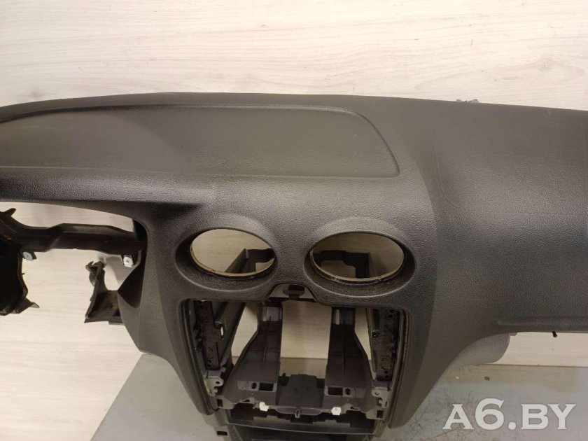 Форд фокус 2 панель Торпедо