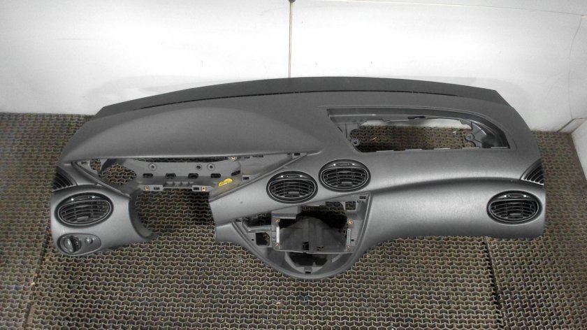 Ford Focus 1 торпеда