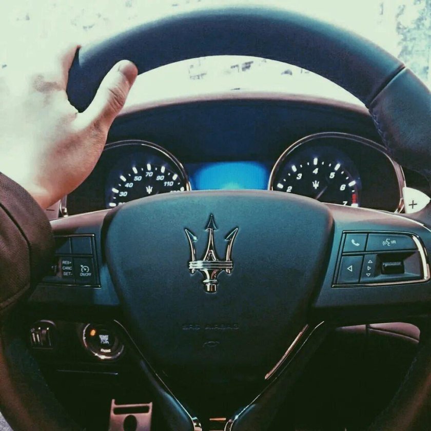 Руль Мазерати