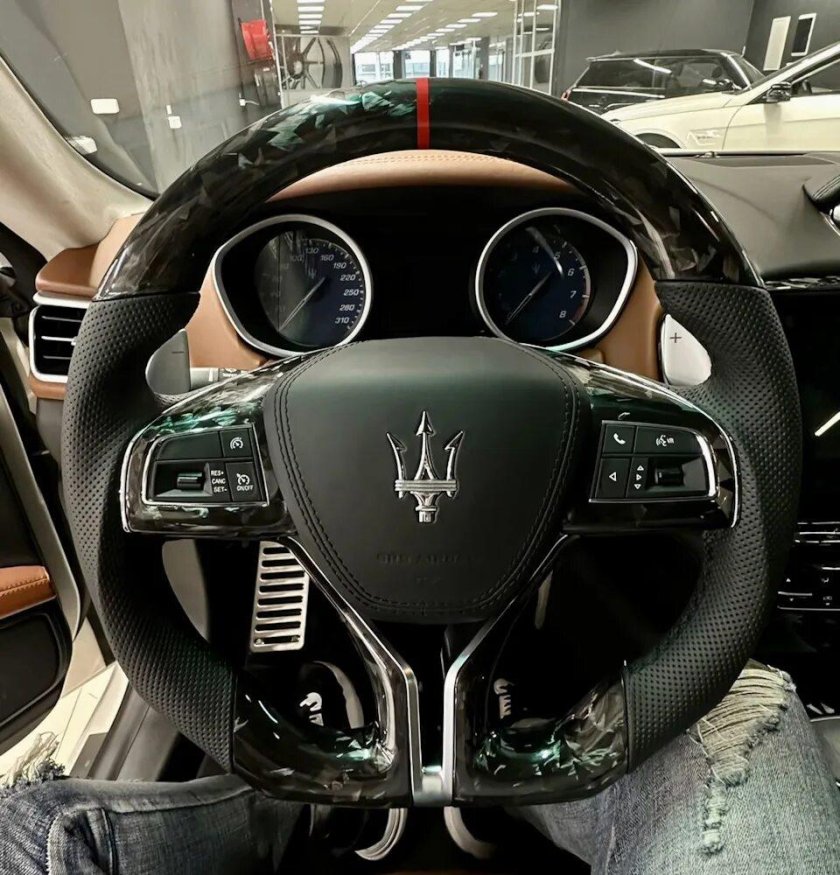Руль Мазерати