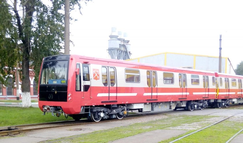 Вагоны метро 81-722/723/724