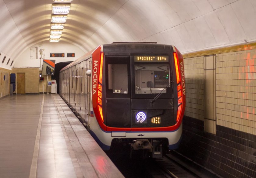 Вагон метро 81-765