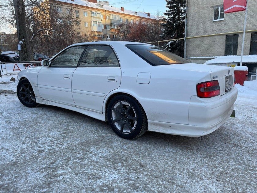 Тойота чайзер 100 тонированный