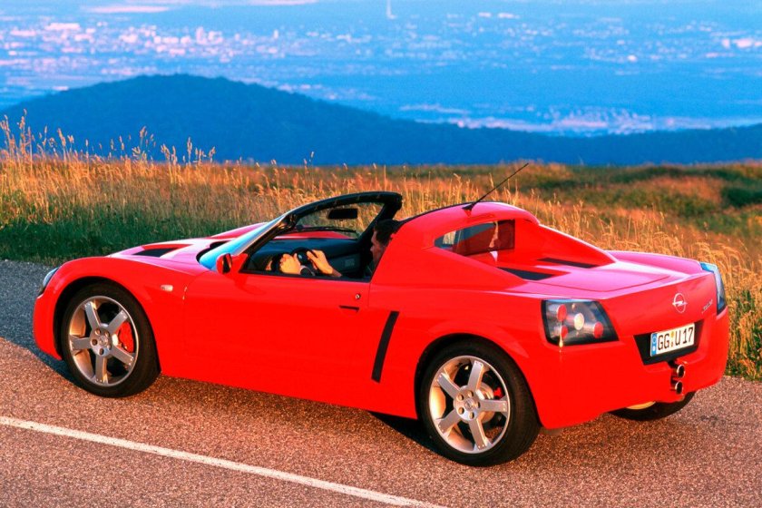 Opel Speedster 2005