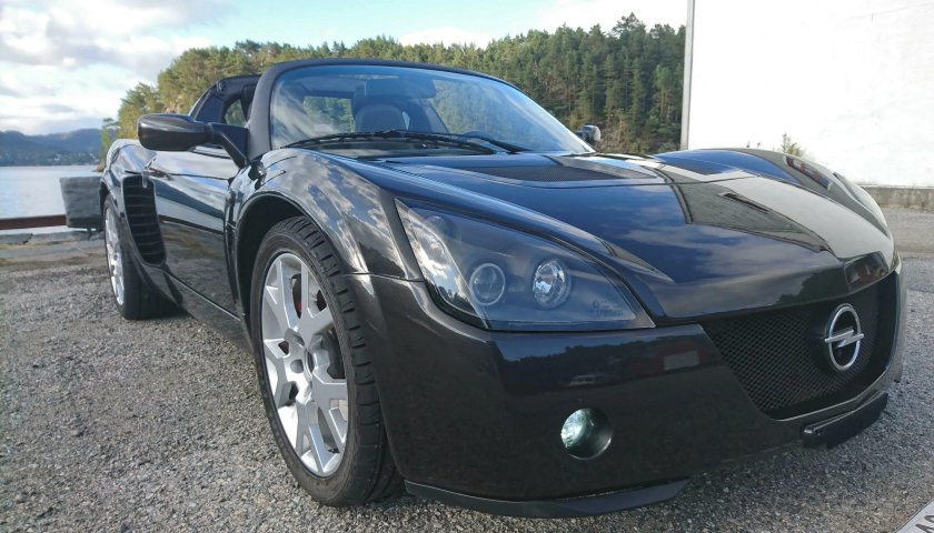 Vauxhall vx220 и opel speedster