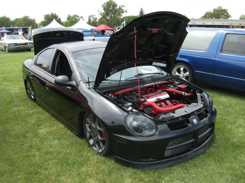 Додж неон СРТ