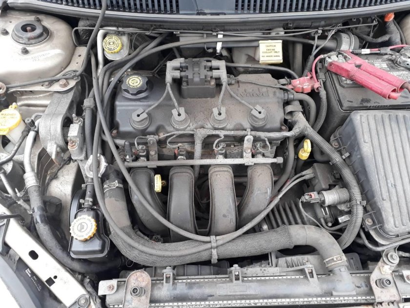 Двигатель Додж неон 2.0