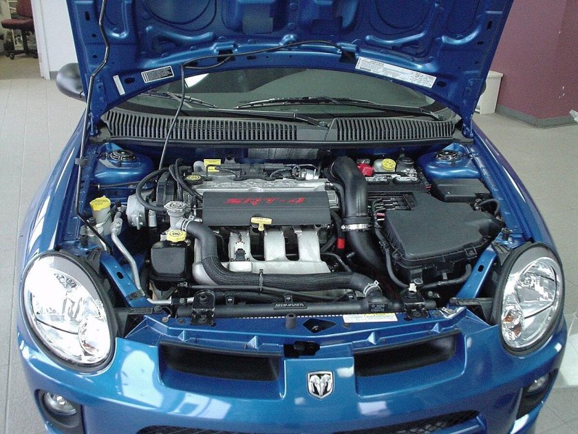 Додж неон СРТ 4