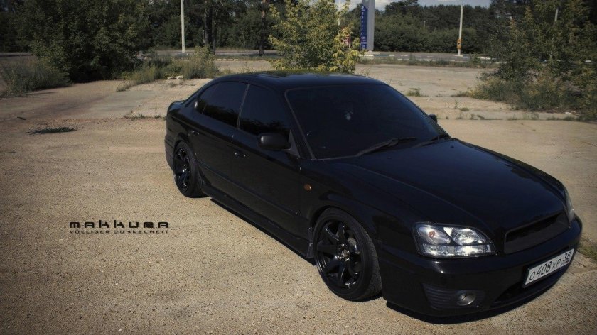 Субару б4 черная