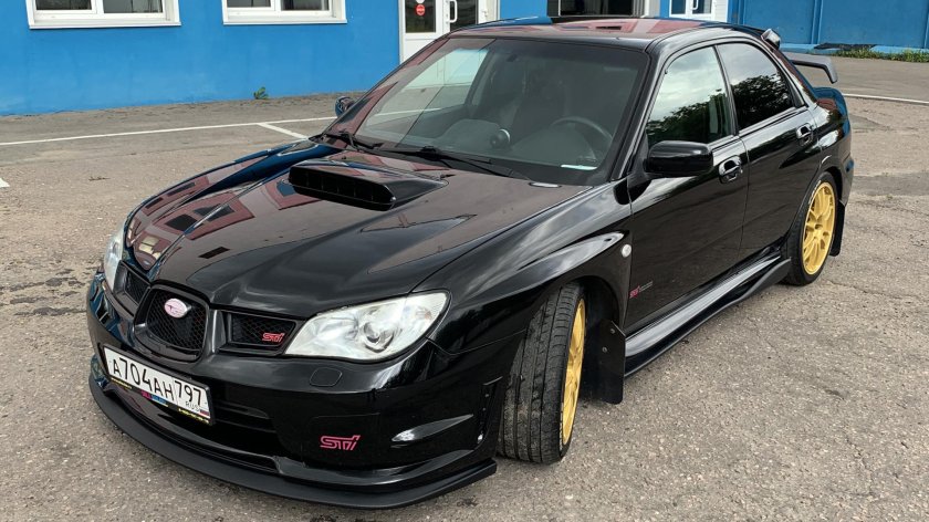 Subaru Impreza черная