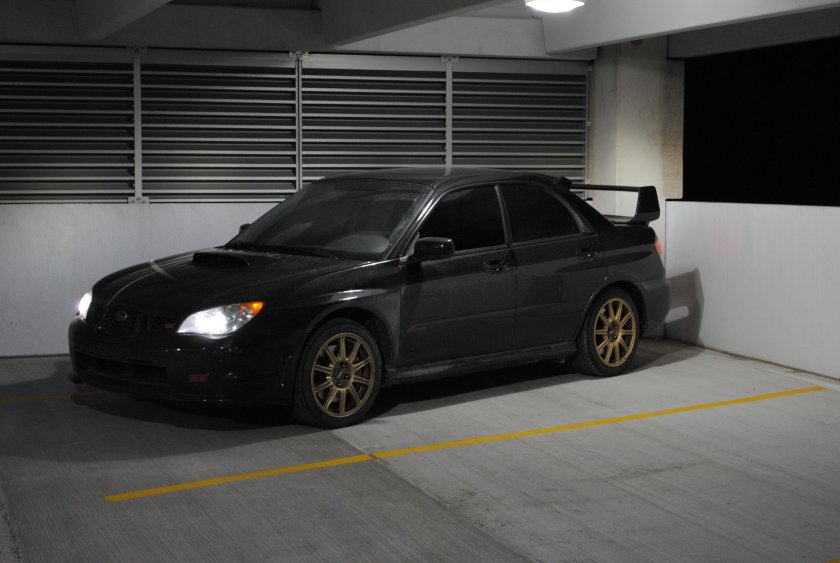 Субару Импреза WRX черная