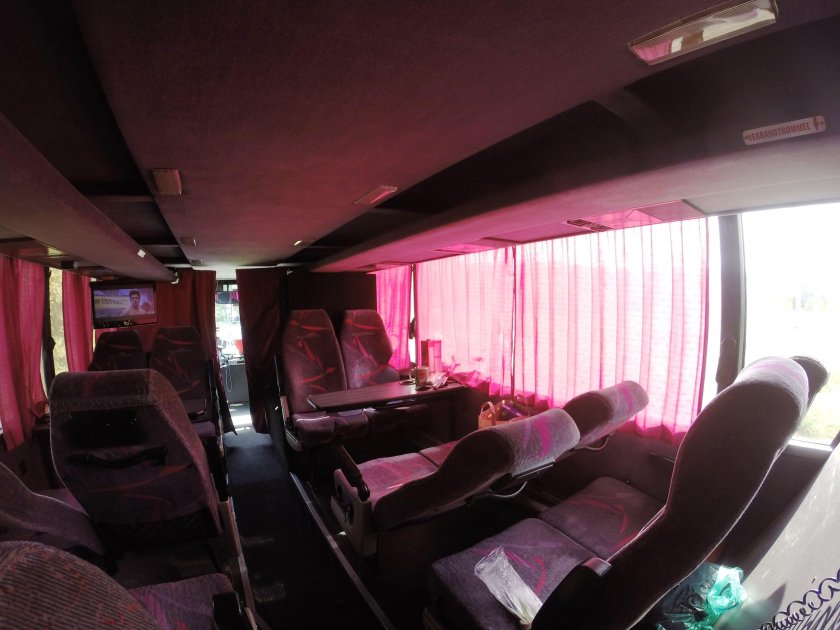 Neoplan Neoplan (49 мест)