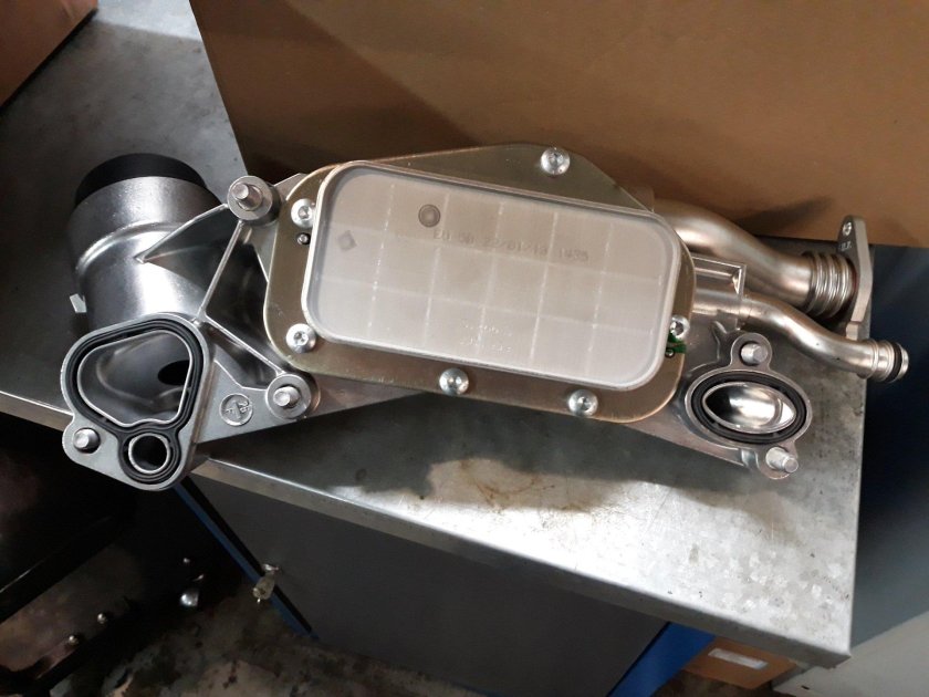 Теплообменник Шевроле Круз 1.8