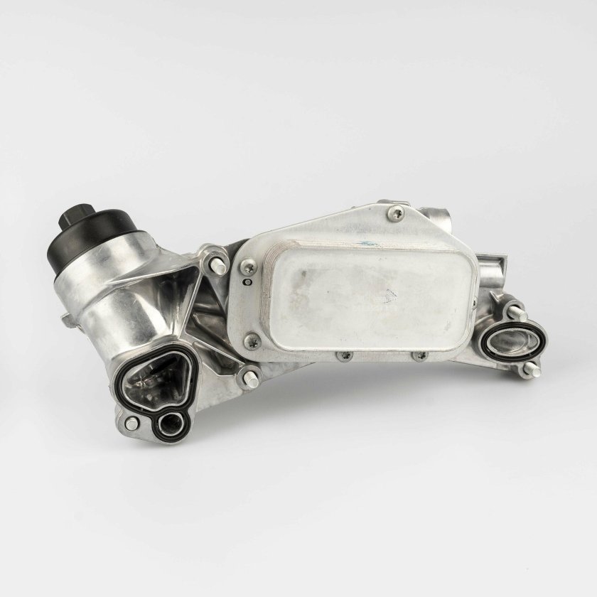 LUZAR loc0504 радиатор масляный в сборе теплообменник