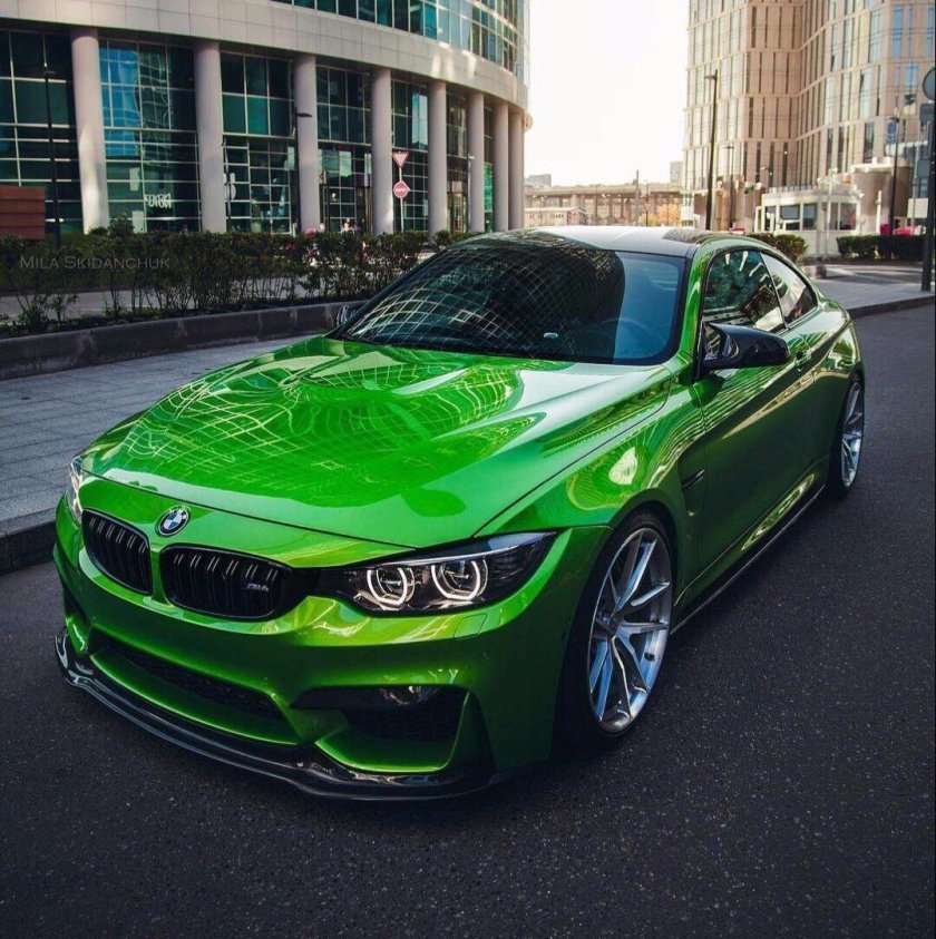 БМВ м4 зеленая