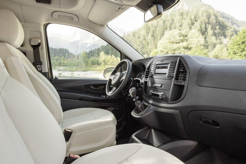 Mercedes Vito 2015 салон