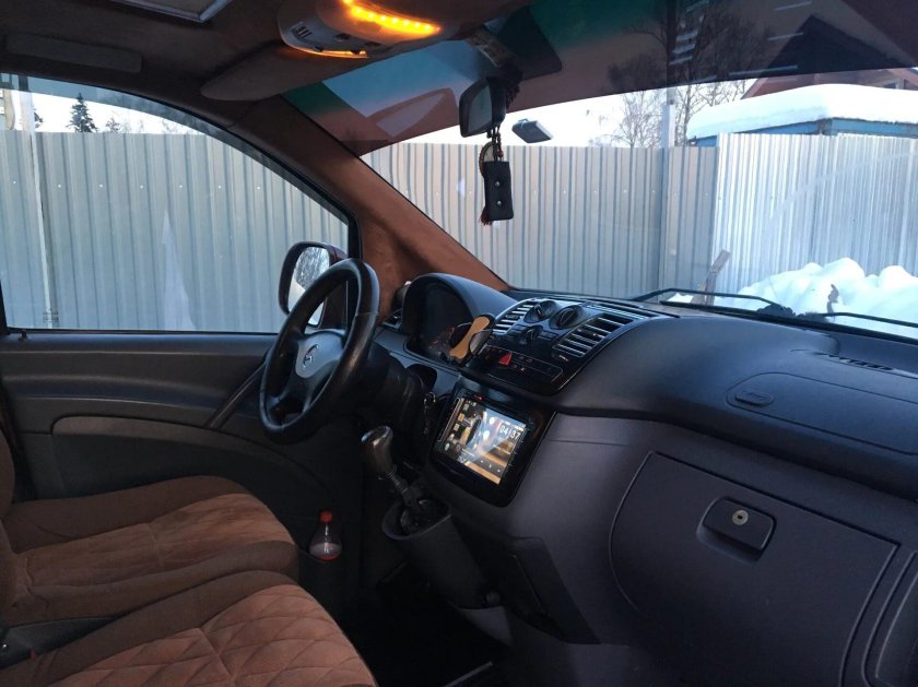 Мерседес Вито салон Люкс