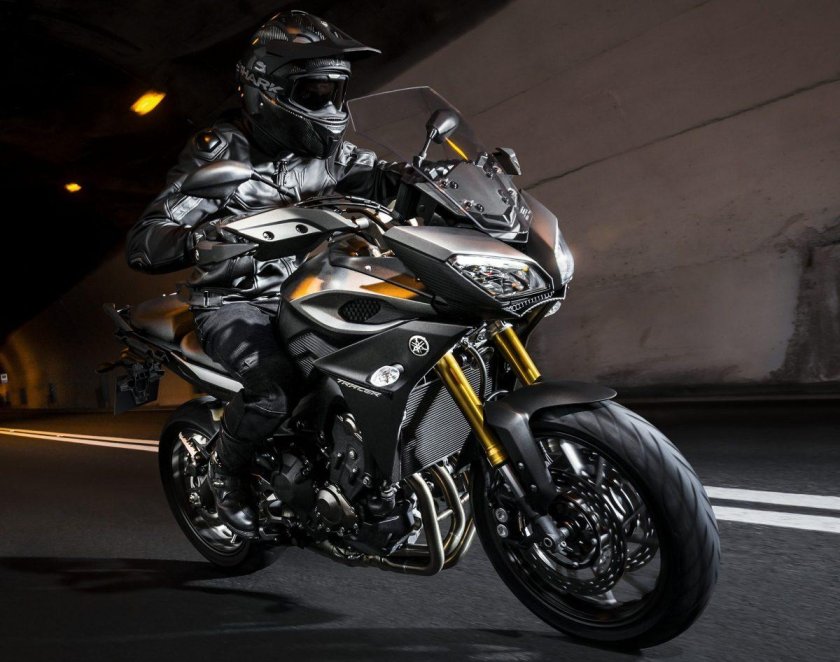 Yamaha MT-09 Tracer