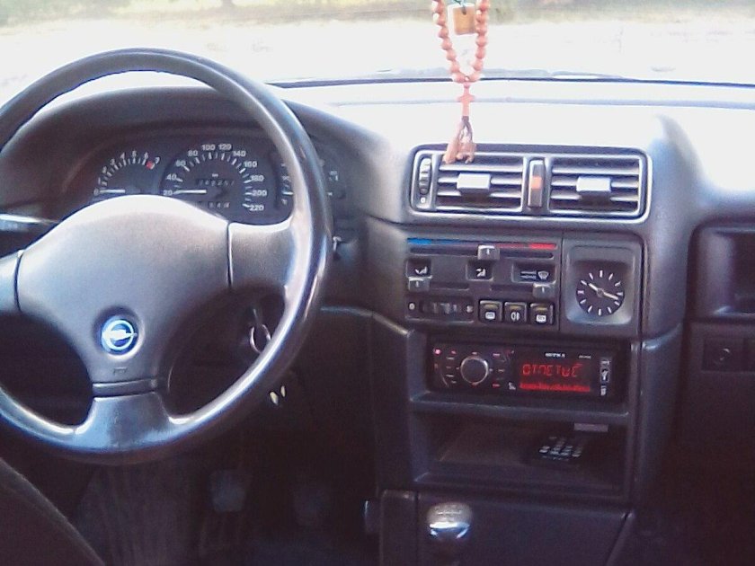 Опель Вектра 1991 салон