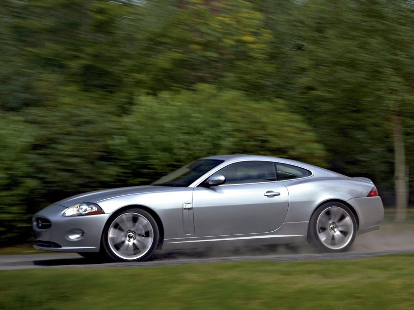 Jaguar XK Coupe 2006