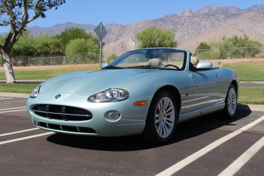 Jaguar XK 2006