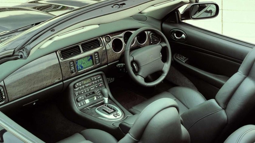 Jaguar XKR 2008 салон