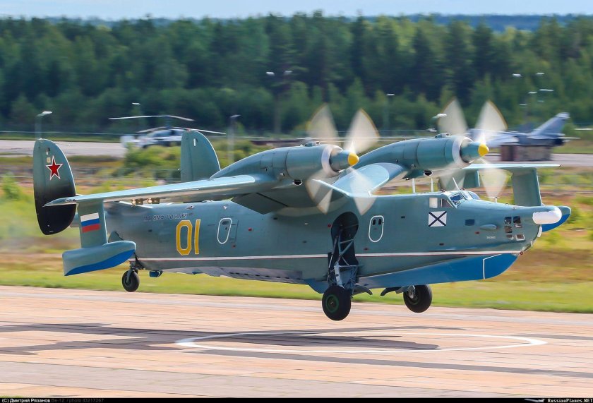 Самолёт амфибия бе-12