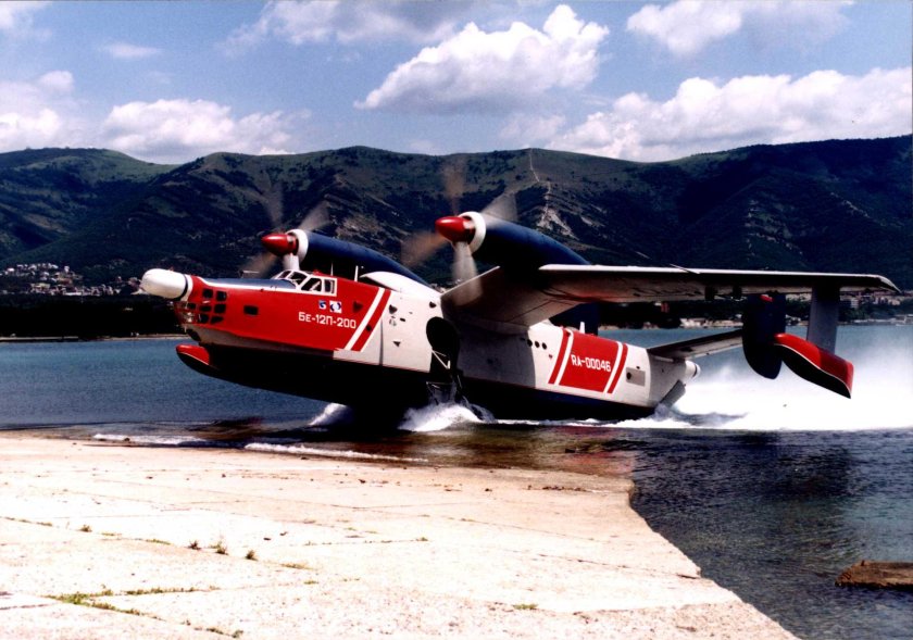 Бе12 амфибия