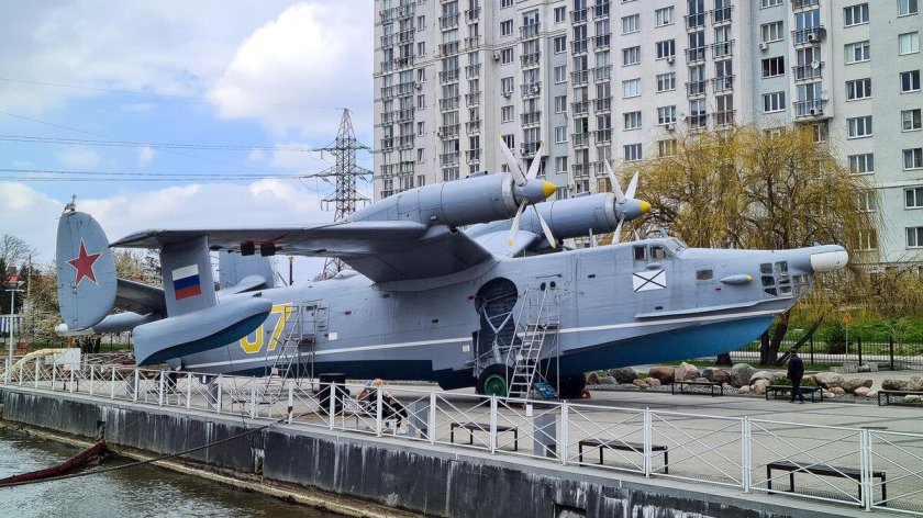 Гидросамолет бе-12 калининград