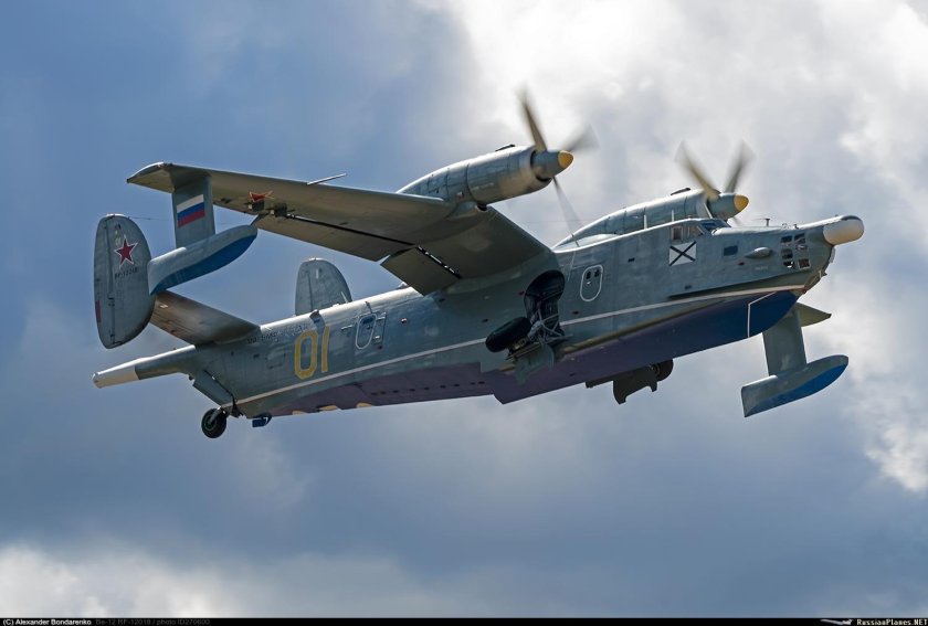 Самолёт амфибия бе-12