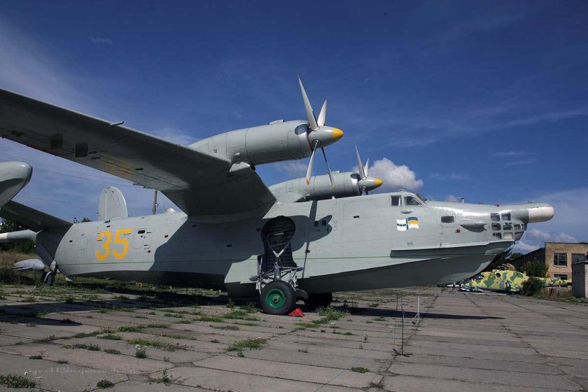 Б-12 самолет-амфибия