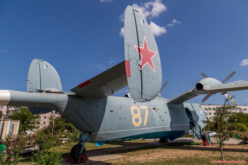 Самолёт амфибия бе-12