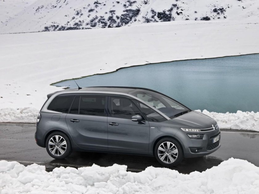 Ситроен с4 Пикассо семиместный