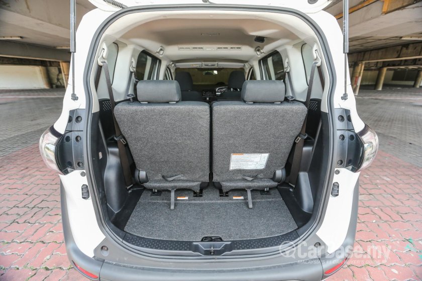 Тойота Сиента 170