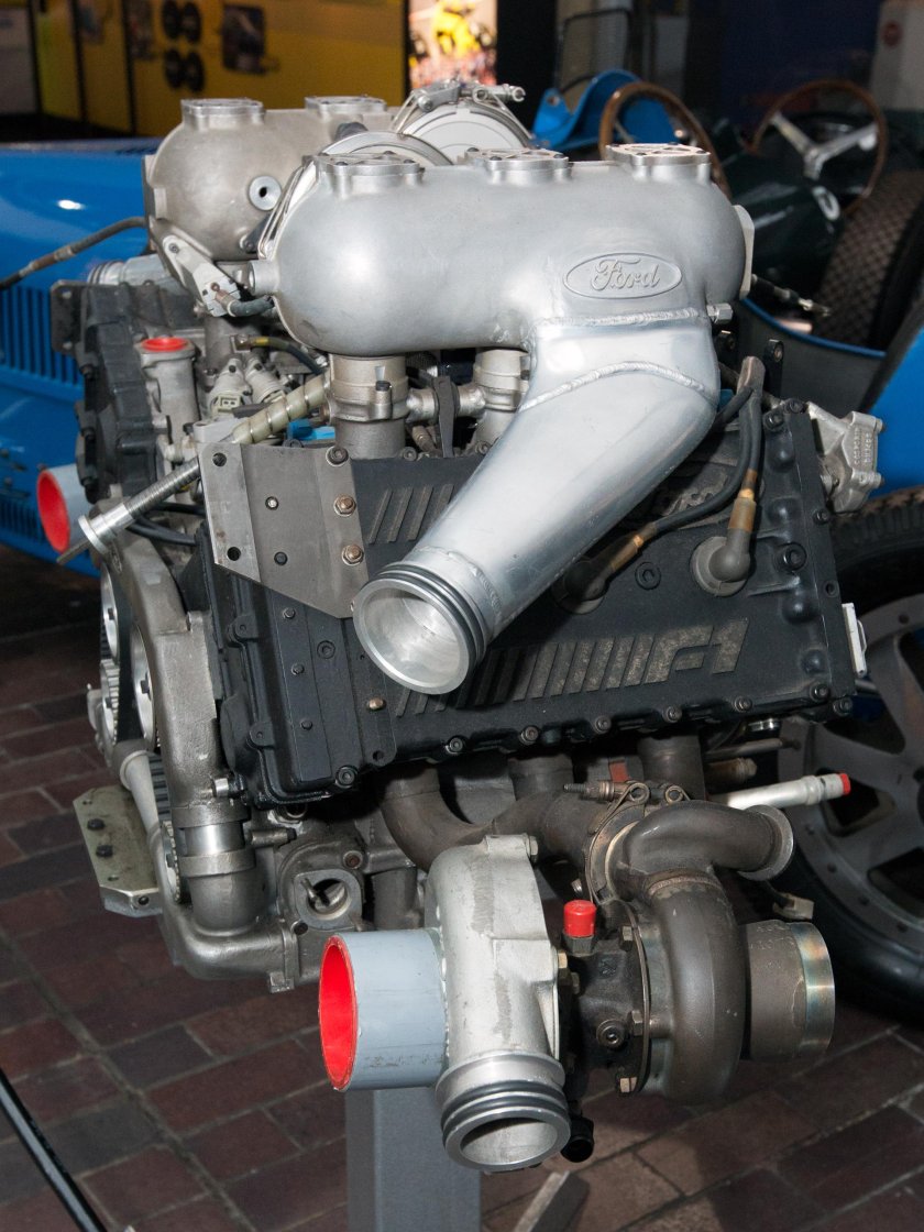 190 Cosworth двигатель