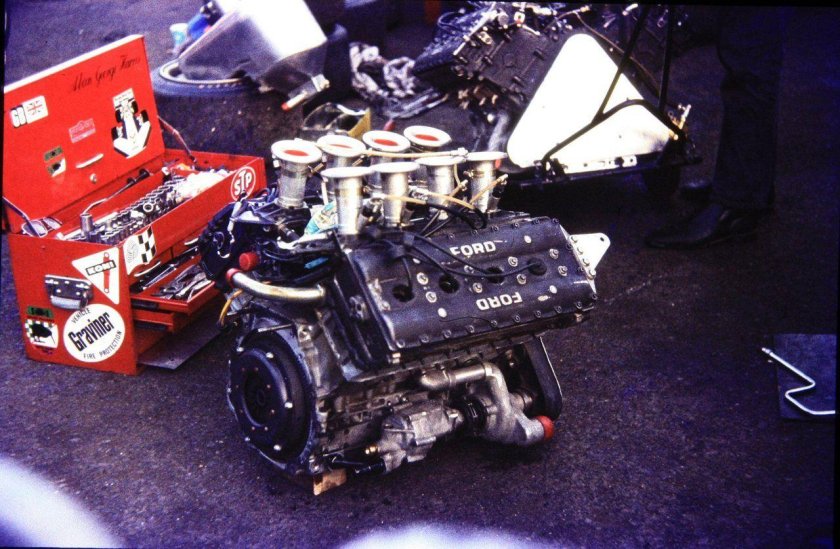 Ford Cosworth DFV 3.0 v8